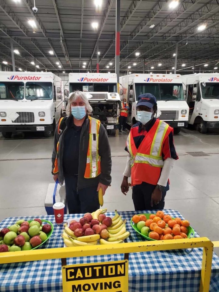 PurolatorInc's tweet photo. Highlighting our wonderful team, for their great work last week, during #NAOSH. Preventing injuries, supporting mental health and creating a safe workplace is paramount. #NAOSH week gives us another opportunity to reaffirm our commitment to workplace #HealthandSafety. https://t.co/Uk4fLoFt7G