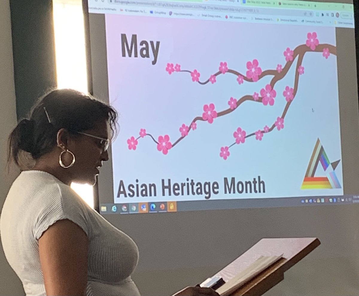 Debbie Langston ⁦<a href="/EducationPEI/">Education PEI</a>⁩ leading Cultural Competency training with a group of educational leaders ⁦<a href="/PSBPEI/">Public Schools Branch</a>⁩ begins with recognizing Canadians of Asian decent and their contributions.