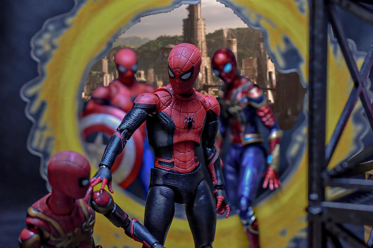 ren_creation's tweet photo. Spider-Man Coming from MultiVerse
#SpiderMan
#フィギュアーツ写真部
#figurephotgraphy https://t.co/yfI51SP51B