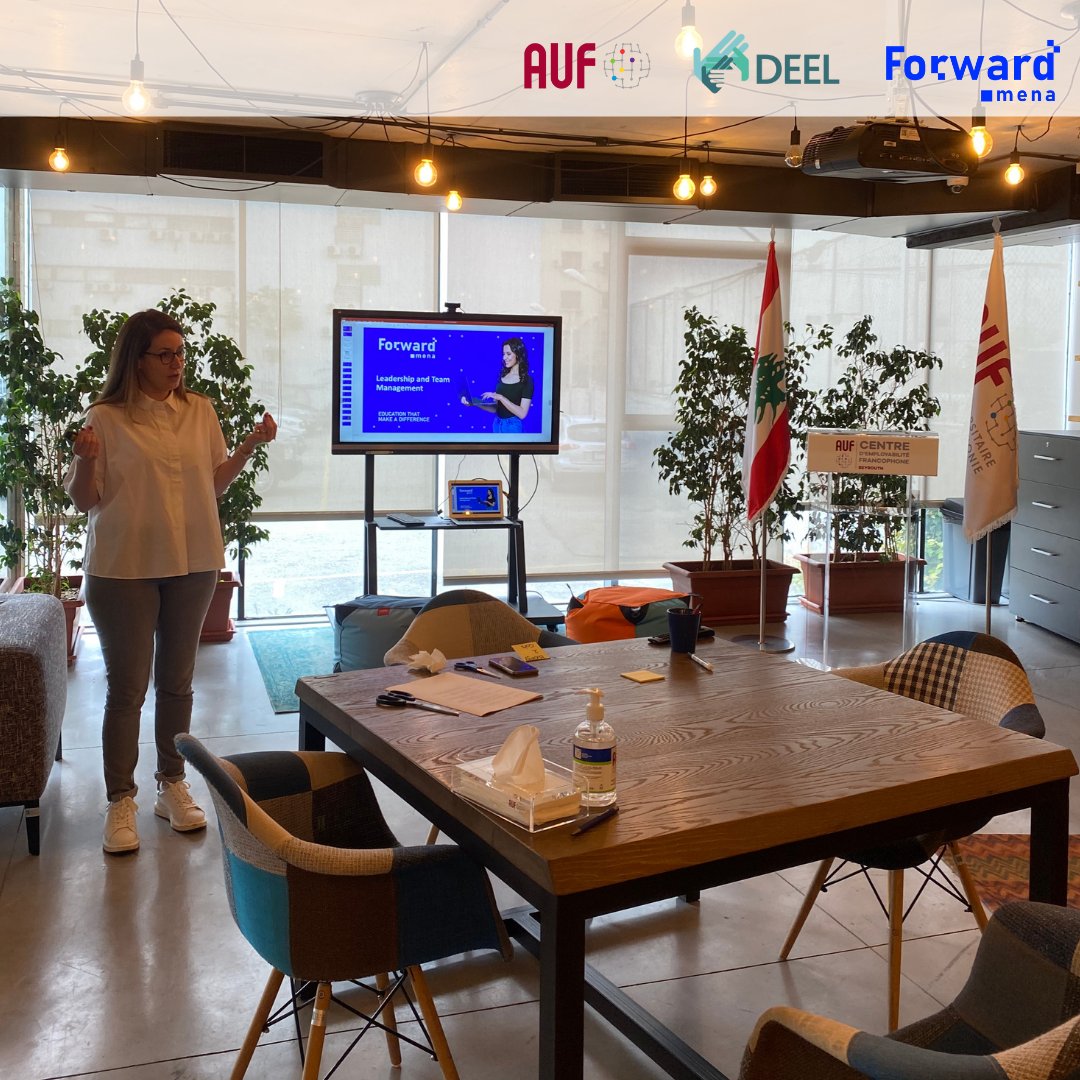 AUF_MoyenO's tweet photo. Le programme #BADEEL du #CEF de Beyrouth a poursuivi ses activités au cours des semaines précédentes  avec 3 ateliers de formation : La validation client, l’analyse du marché et des concurrents et le leadership et la gestion des équipes.  
 #AUF @BeirutDigitalD https://t.co/G5O8SiRoM5