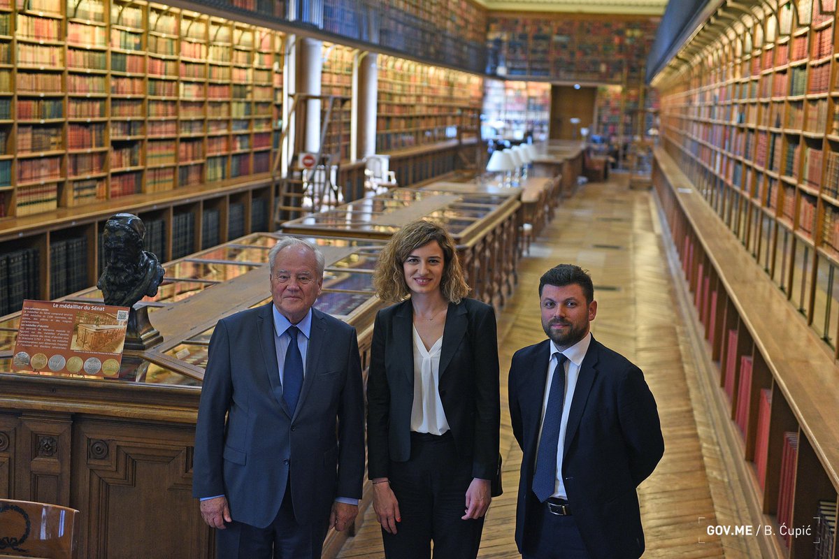 me4eu's tweet photo. PPV @VladaCG #MEP @JoMarovic boravi u Parizu gdje je imala niz sastanaka sa predstavnicima francuske Vlade, Predsjedništva i @Senat. Francuska je, kao predsjedavajuća zemlja Savjetom EU izrazila svoju spremnost da pomogne Crnoj Gori da ubrza reforme i da se što prije pridruži 🇪🇺. https://t.co/PniTZZsPoH