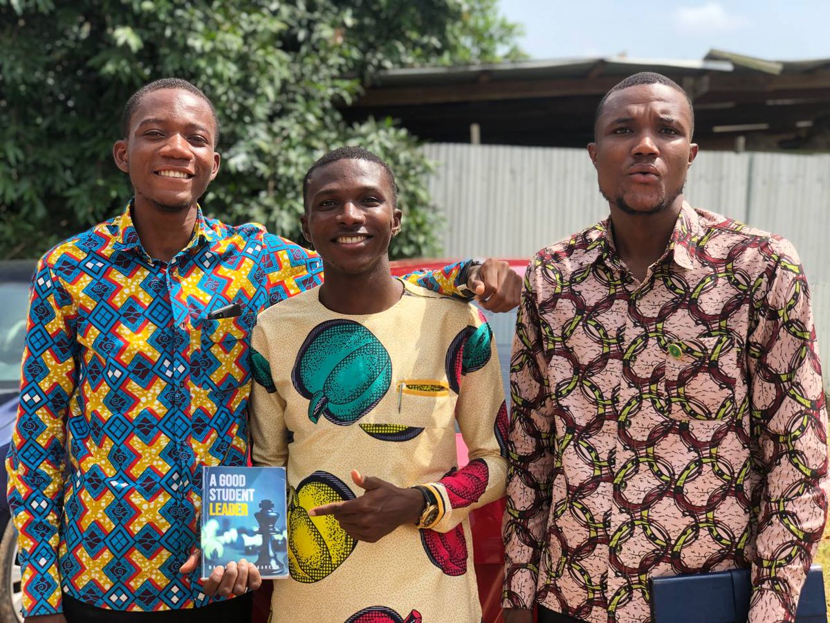 Manaan_Kareem's tweet photo. DENNIS COBBINAH- AN ASPIRANT FOR AYEDUASE SOUTH MP IN THE 2020 NON-RESIDENTIAL CONSISTITUENCY ELECTIONS 
ADAMA COLLINS - MARSHALL OF THE SRC PARLIAMENTARY COUNCIL 
(left to right)

I appreciate you all

CONTACT 0544993732 FOR THE BOOK. https://t.co/eK79vwPaNY
