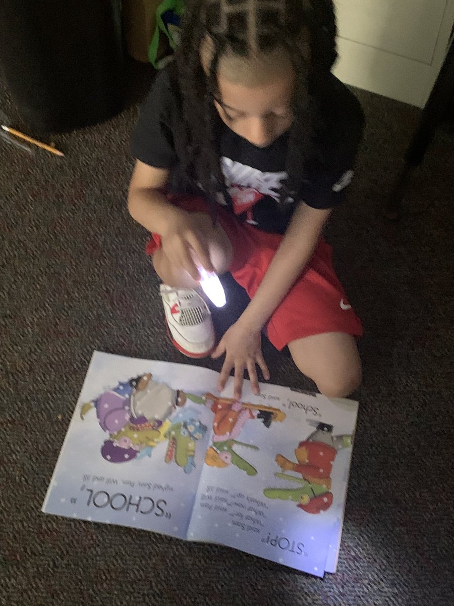 Ashley Sargent tweet media