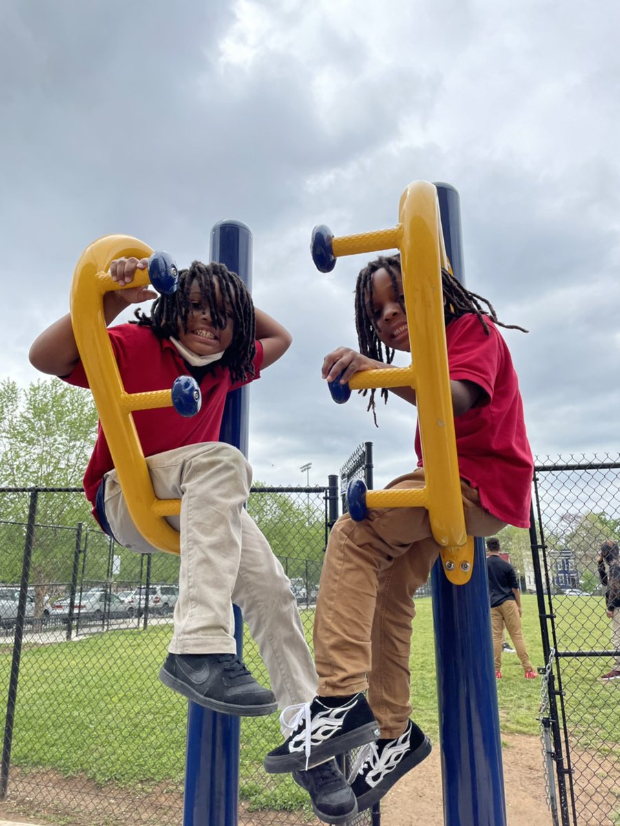 fpcsarmstrong's tweet photo. It's #charterschoolsweek. We will continue to highlight the great things happening at #Armstrong. #dccharterproud #dccharterschool #FriendshipProud #packpride #choosedccharters https://t.co/xy0hCMMzAe
