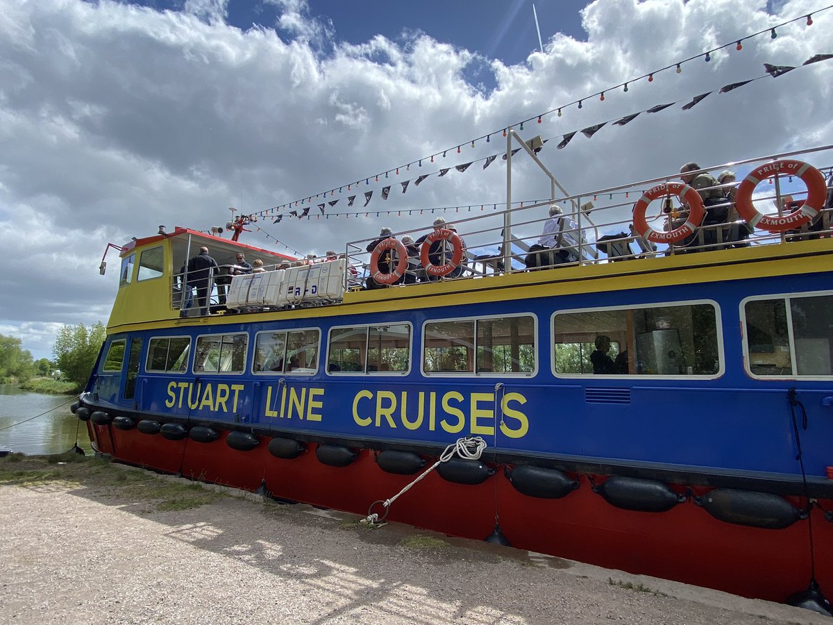 TallyHoHolidays's tweet photo. Thank you @stuartlineexm for a wonderful River Cruise this afternoon - our customers really enjoyed it #RiverExe #StuartLineCruises #daysoutbycoach https://t.co/llZ7H0LLct
