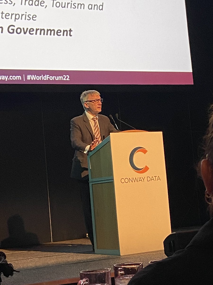 Honoured to give the opening remarks at the World Forum for FDI 2022, kicking off two days of insightful sessions about key trends in the world of FDI. Great to see so many people here in person! <a href="/WorldForumFDI/">WORLD FORUM for FDI</a>