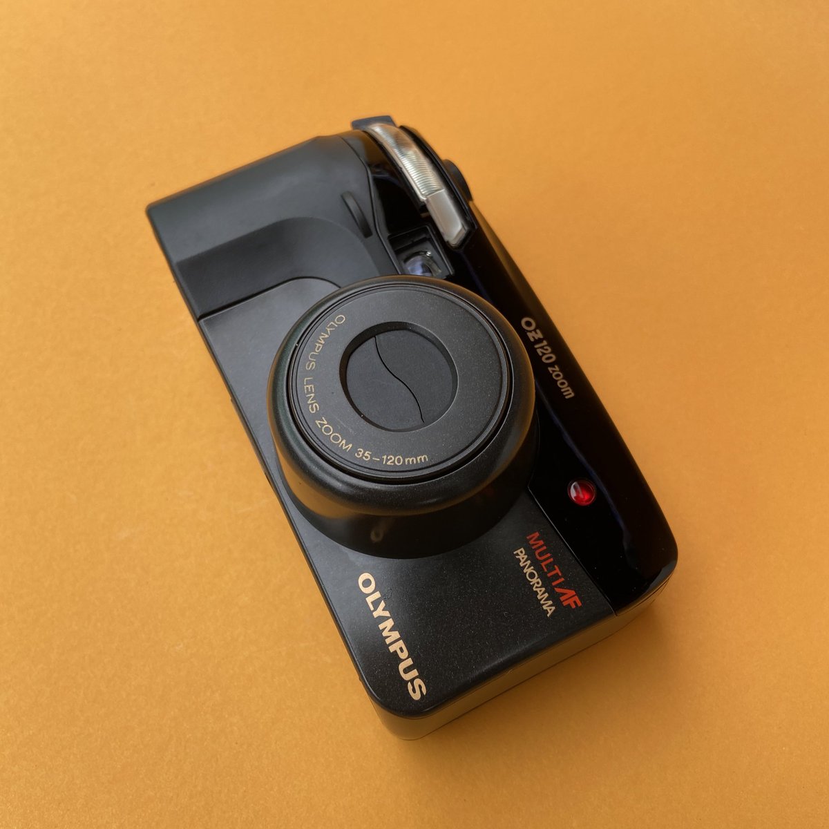 Marsfilmm's tweet photo. Olympus Oz120 Zoom
ออกเเบบเเฟลชหลบใน เพื่อให้ง่ายต่อการใช้ อีกทั้งมีโหมดpanoramaเพิ่มเข้ามาทำให้การถ่ายสนุกได้ภาพหลากหลาย ตัวนี้มากับเลนส์35-120mm
สภาพ85% มีตำหนิตรงที่เปิด/ปิด 
ไม่มีผลต่อการใช้งานภายในสะอาดดีมาก ราคา 1,890 บาท #กล้องฟิล์ม #กล้องฟิล์มคอมแพค https://t.co/FJyZJOsqmA