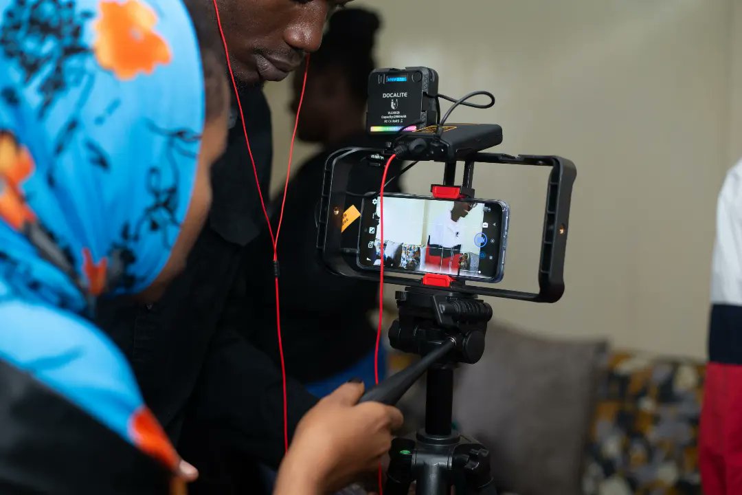 MoJo_Africa's tweet image. We  are proud trailblazers in mobile Journalism in Kenya &amp;amp; Africa and are out to grow the largest network of #MoJos across the continent so that together we can change how Africa's narrative is told, one story at a time!
#OurStoriesAreBestToldByUs