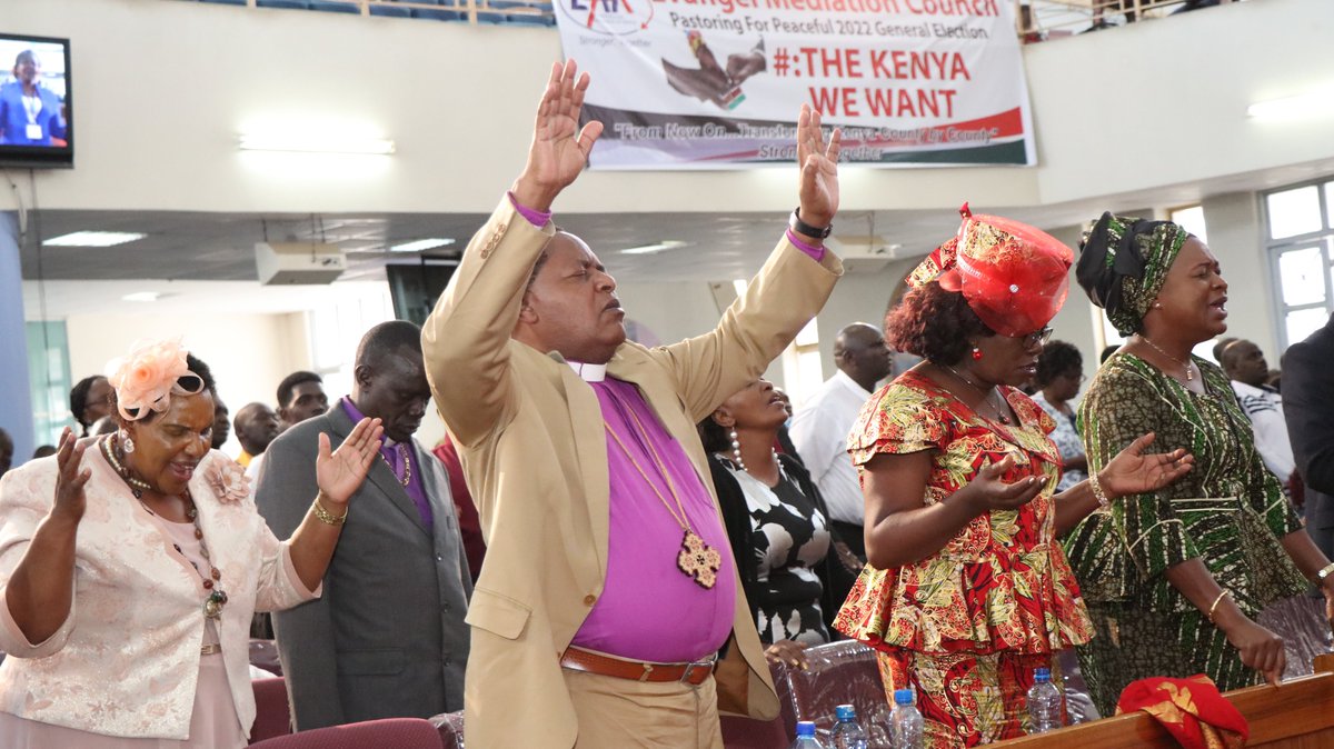 EAK_Kenya_'s tweet photo. Praying for the priesthood in Kenya.

#thekenyawewant 
@CitamVrdKE @NairobiBaptist @doginde https://t.co/El5vtvWPrR