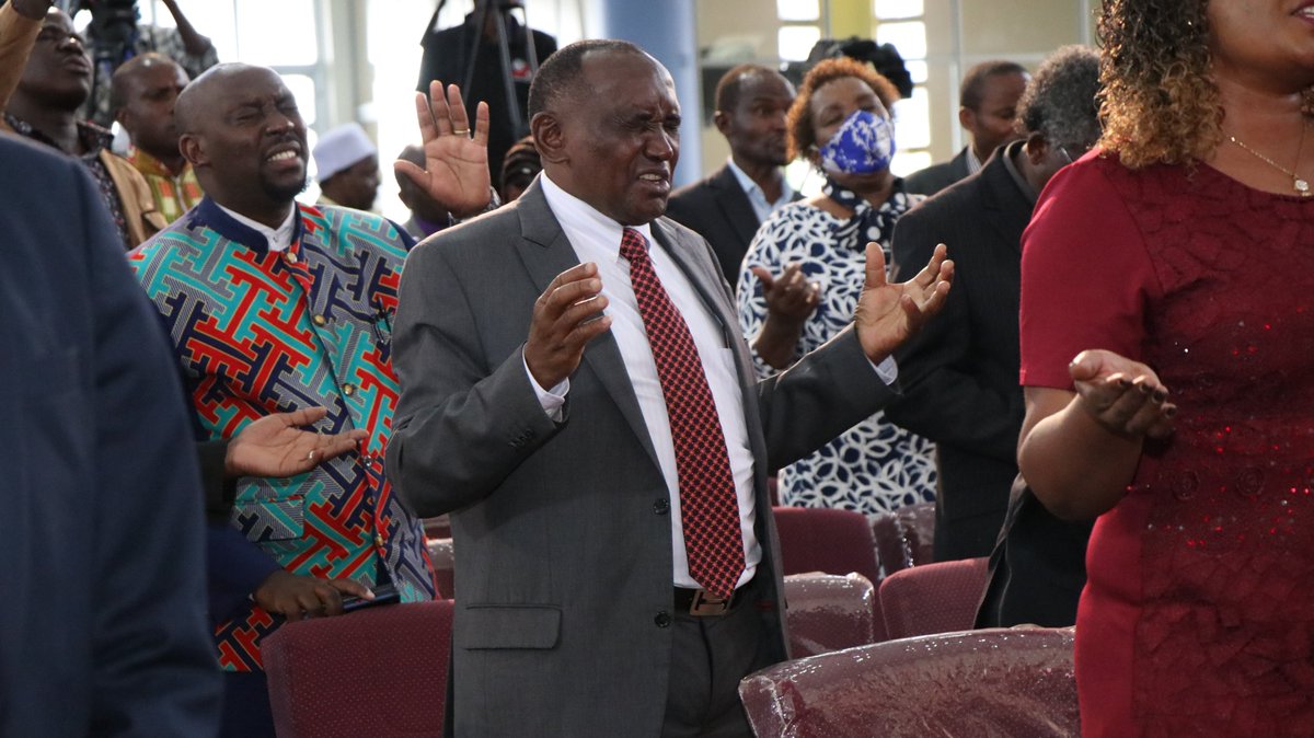 EAK_Kenya_'s tweet photo. Praying for the priesthood in Kenya.

#thekenyawewant 
@CitamVrdKE @NairobiBaptist @doginde https://t.co/El5vtvWPrR