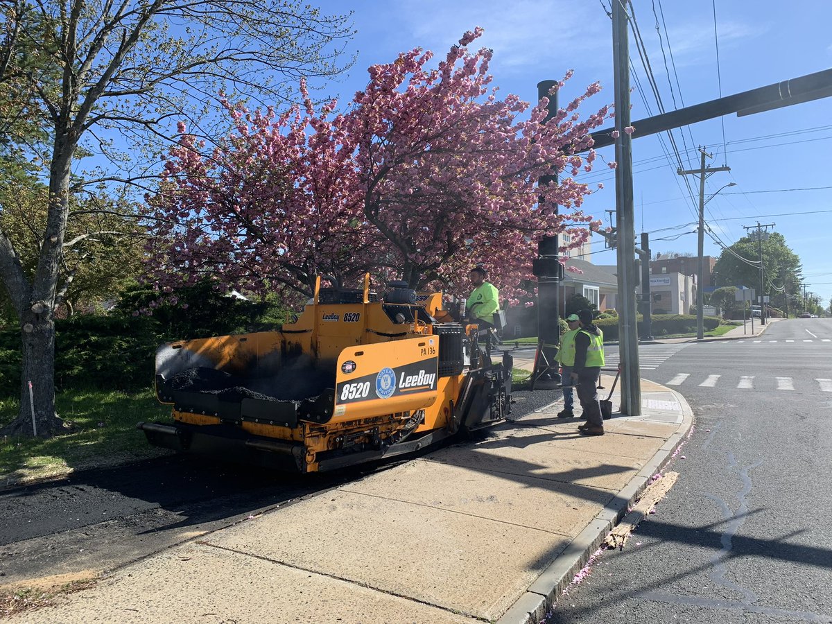 PavingWaters's tweet photo. Riverwalk paving in West Hartford, Connecticut #spring #westhartford #watersworks #waterspaving https://t.co/fnc1tHPZOF