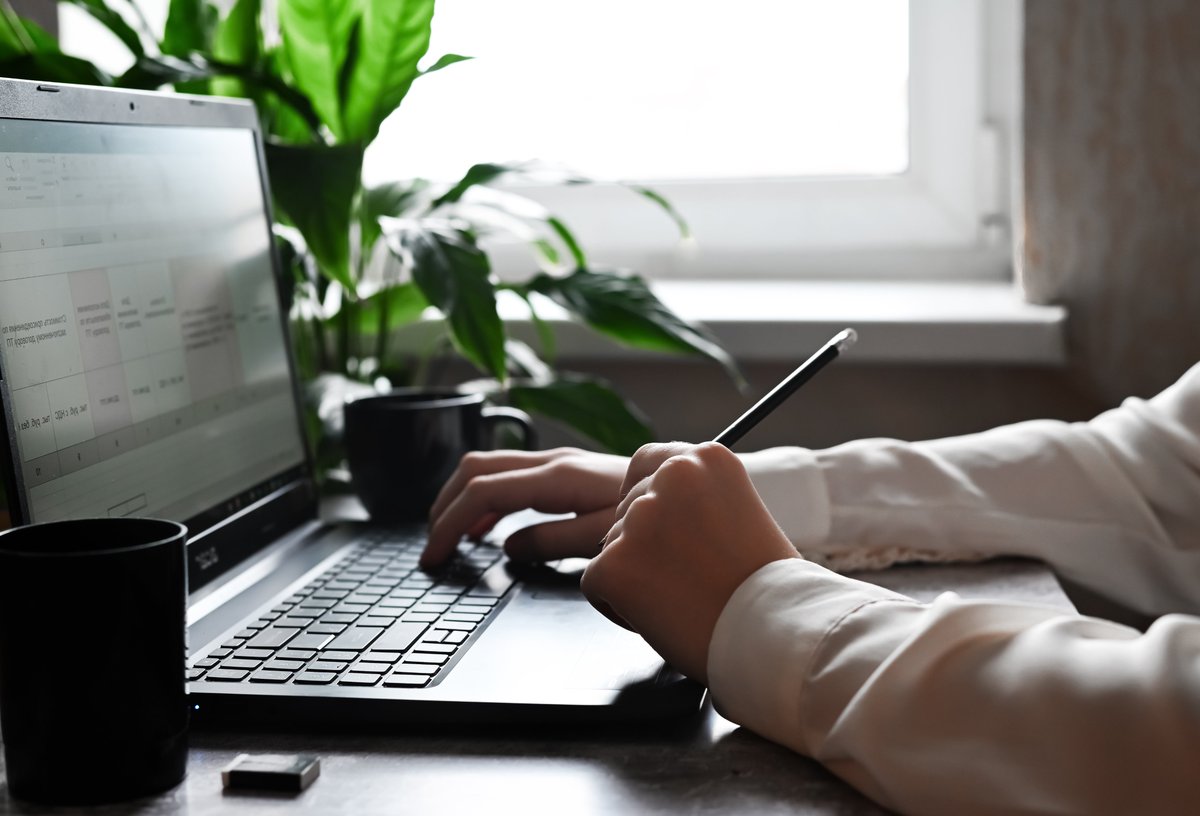 Shifting to more remote work has to be good for the environment, right? Not exactly. 

Interesting read from <a href="/planetmoney/">NPR's Planet Money</a> this morning: view.nl.npr.org/?qs=22413840ad…