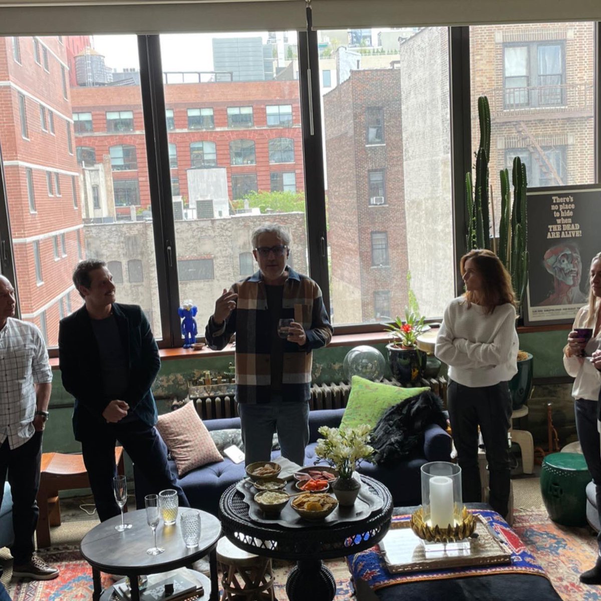 mggoulart's tweet photo. What an Incredible days with intense programming in NY.
#nyc #safra #brazilsummit #financialtimes #events #amgagency #experienceclubus https://t.co/Un9qo8Hetv