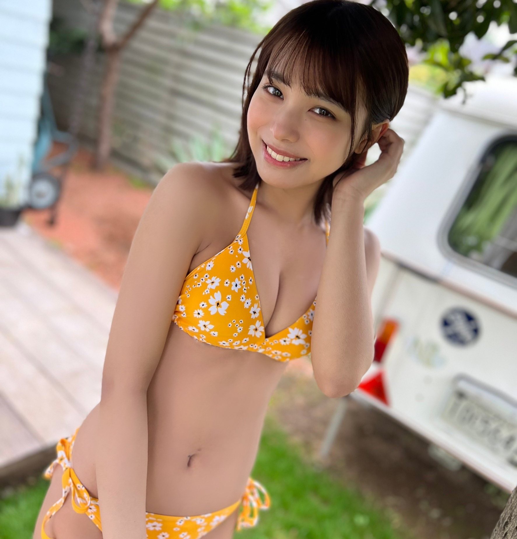 宮崎あみさ　サイン入りポスター サイン入り 宮崎あみさ ファースト写真集 1920