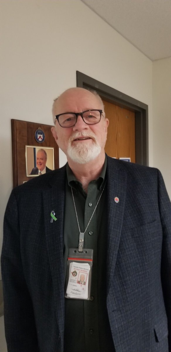 TPSWellnessUnit's tweet photo. May is Mental Health Month! Show your support: purchase a Toronto Beyond the Blue Mental Health Kit! Help raise awareness, have courageous convos, seek support when needed, funds raised from sales of kits goes to support TPS &amp; families 🙏💚  
@LeaderPolicy
 #TPS https://t.co/FpgPV6skWX