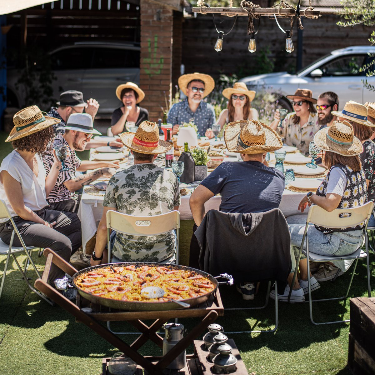 AgenciaOma's tweet photo. OMA Spring Break 💥🥂  

Poder compartir MOMENTS així amb un grup de persones tan genial és d'un altre món... No podem demanar més! 😍 https://t.co/psYlzxB4cS