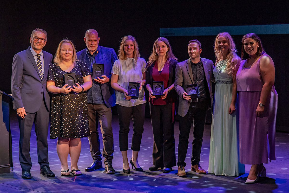 DerbyUnion's tweet photo. ⭐️If you're attending the Education Awards at @MuseumofMaking this evening - make sure you tag us in your social media posts. 

We love to celebrate alongside you, and showcase the amazing achievements of @derbyuni staff and students!

#unionawards https://t.co/8tCFfedkmX