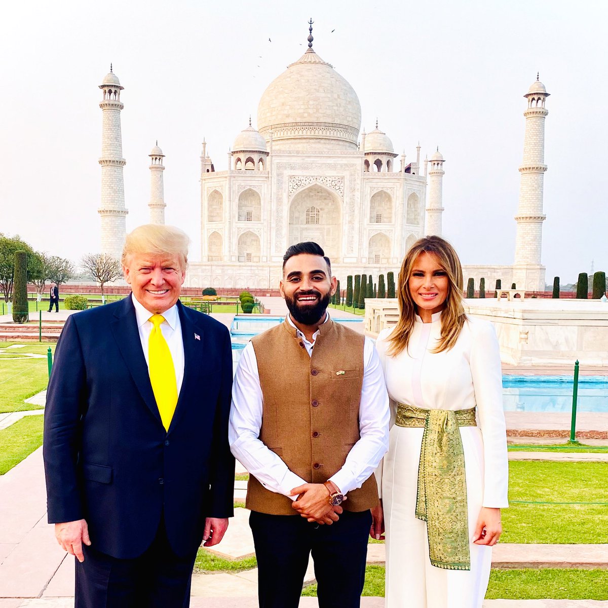 nitin_taj's tweet photo. @elonmusk @historydefined I had the honour to show around the Taj Mahal to POTUS and FLOTUS. Please let me know whenever you plan to visit again. I would love to show you our nation’s pride. https://t.co/FZZEzrqwjn