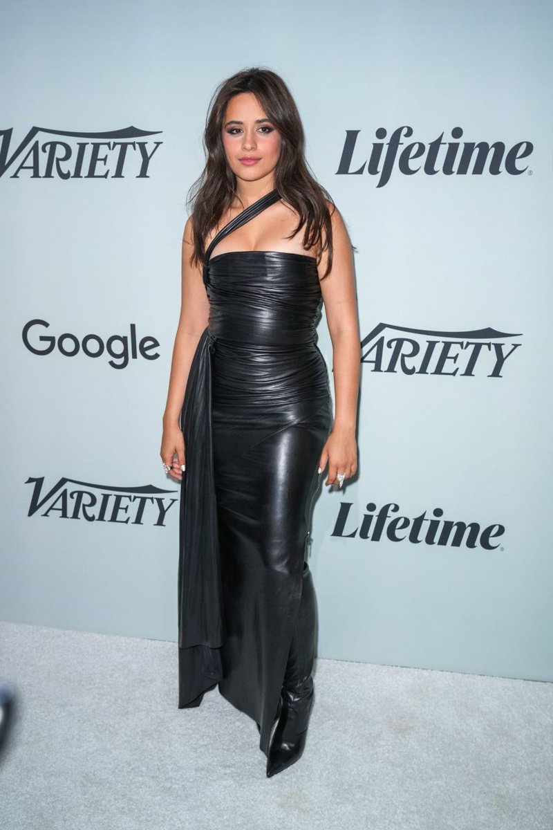 CCVOTINGPAGE's tweet photo. RETWEET!
#CamilaCabello #Cinderela #FilmeDeStreaming #MelhorAtrizInternacional
#BamBam #FeatInternacional
#ArtistaFemininaInternacional
#Camilizers #FandomDoAno #SECAwards https://t.co/tcONP5p6WM