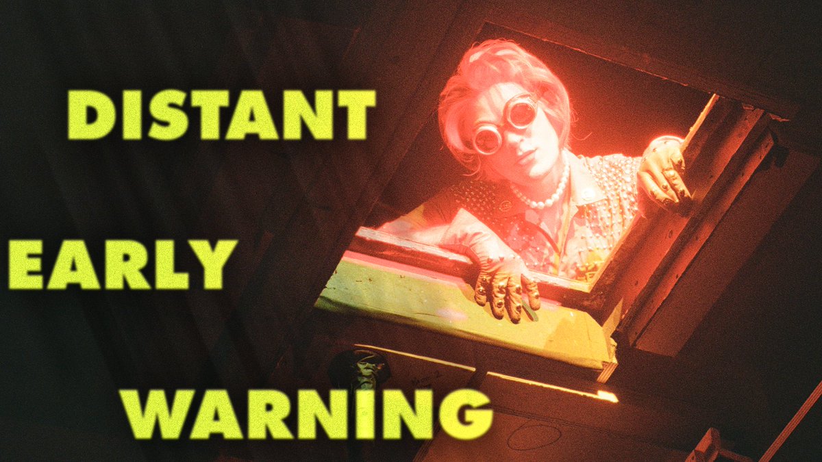 Hello Muskies. I'm on Twitter again. Which can only mean one thing: show comin' up. Get ready for self-serving promo and then an abrupt and conspicuous departure once it's done. BOY I LOVE TWITTER
<a href="/buddiesTO/">Buddies in Bad Times Theatre</a> #theaTO #distantearlywarning #justdewit
buddiesinbadtimes.com/show/distant-e…