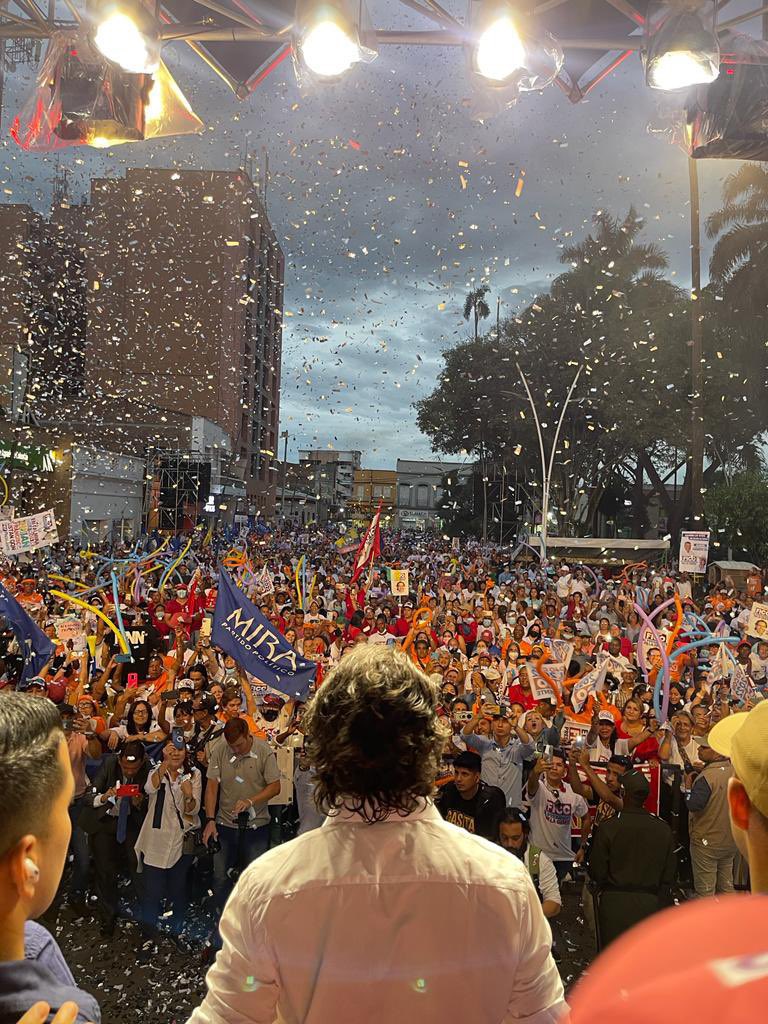 jarizabaletaf's tweet photo. Fico, la esperanza de un pueblo que se resiste a caer en el socialismo https://t.co/G0r6LViBKT