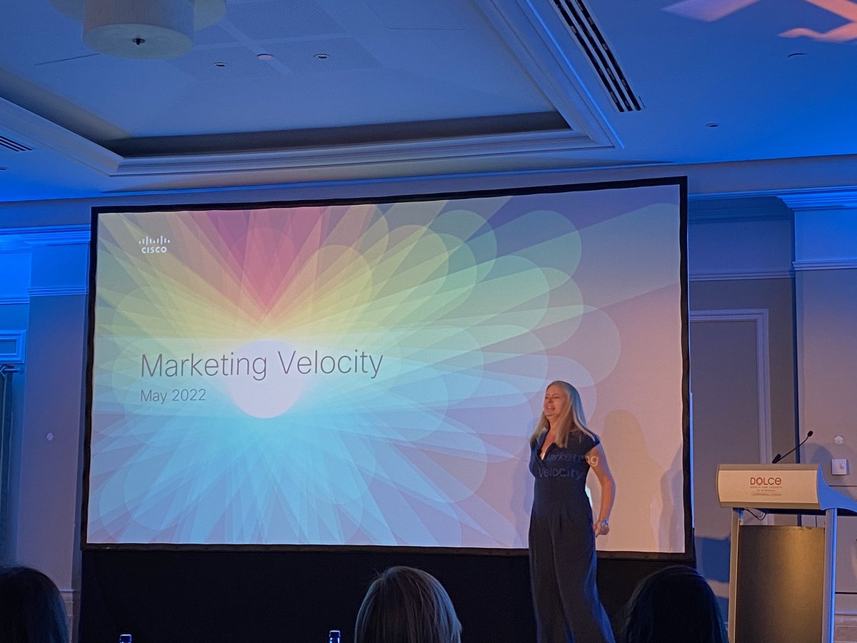 slblain's tweet photo. #mktgvelocity start ! https://t.co/rFtmoqPI5F