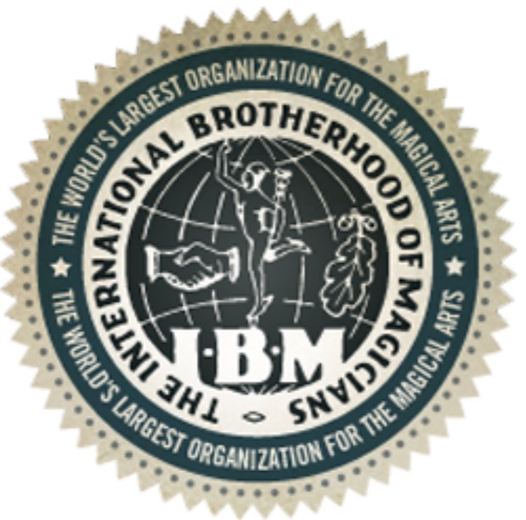 MagicbyVincent's tweet photo. Proud Member of the International Brotherhood of Magicians #Magic #Magician #Entertainment #Entertainer #InternationalBrotherhoodofMagicians https://t.co/qhHsKJrn2I
