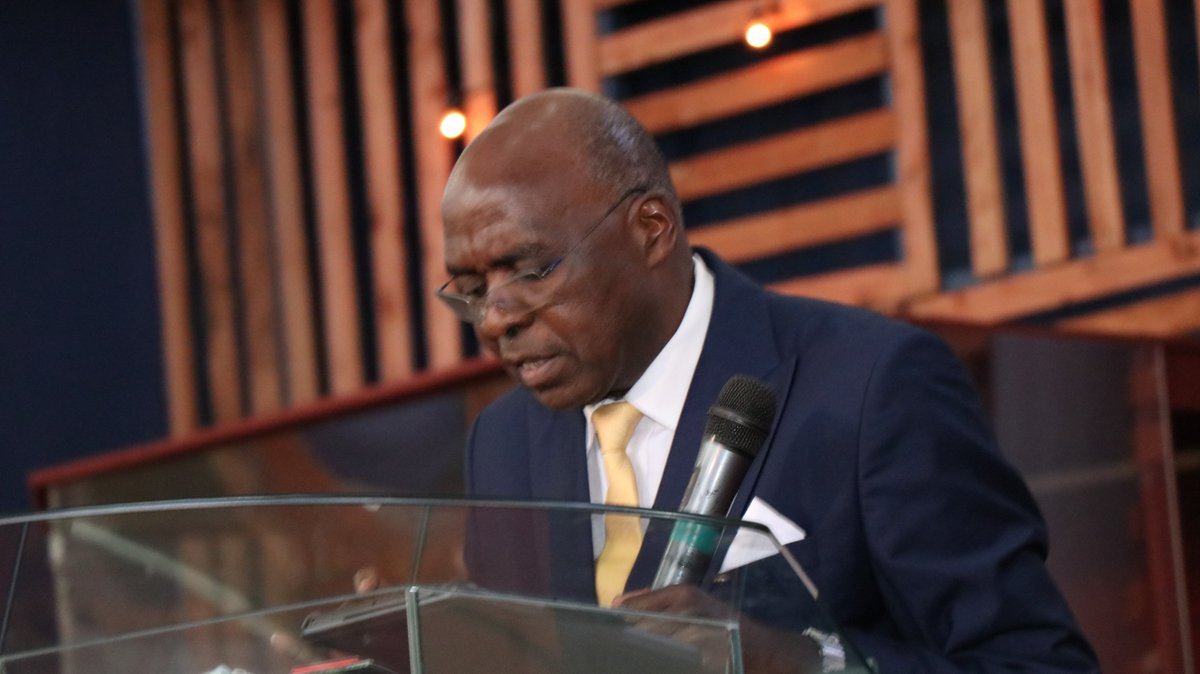 EAK_Kenya_'s tweet photo. ''Time has come for the Lord to confirm His word in this country. That there are men and women who speak His Counsel.'' Bishop Likavo

@HopeTV_KE @StateHouseKenya @WilliamsRuto @RailaOdinga @CITAMOnline @NairobiBaptist 

#thekenyawewant https://t.co/t9GsjfK0LZ