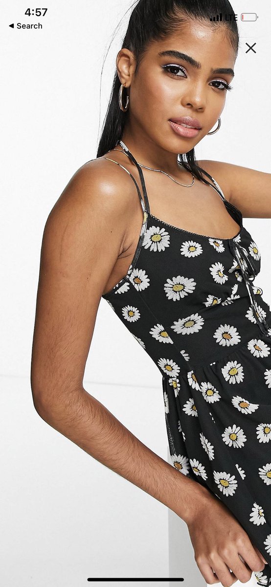 Sukiegii's tweet photo. Reasons I love @ASOS. Thank you for reminding us body hair is the most normal thing ever. https://t.co/KZIs06rpeN
