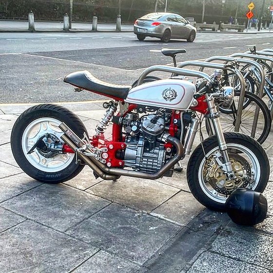 CafeRacerCultgr's tweet photo. Honda CX Custom from Ireland
Photo credit :harisskyrianos
#caferacercult #ItsTimeToBeCult #crcult #honda #hondacx #hondacustom #hondacaferacer https://t.co/9BnmpDPUhD