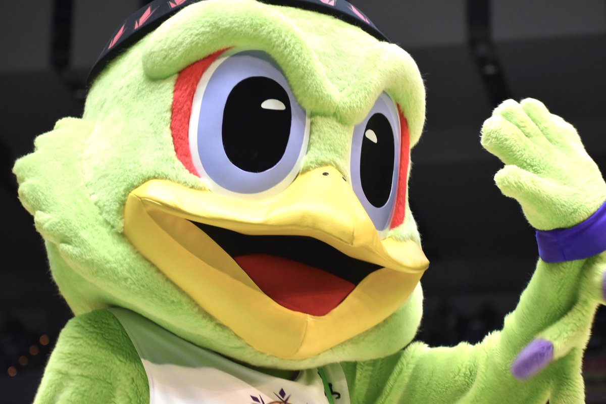 koki_0826's tweet photo. B.LEAGUE 2021-22 SEASON 
21勝35敗
(HOME GAME勝率71%‼︎)

レバンガ北海道に関わる全てのブースターの皆様,スポンサーの皆様,たくさんのご支援ご声援ありがとうございました‼︎
心より感謝申し上げます‼︎

#全緑応援
#CRAZY
#レバンガ北海道 https://t.co/5uckhHBlba