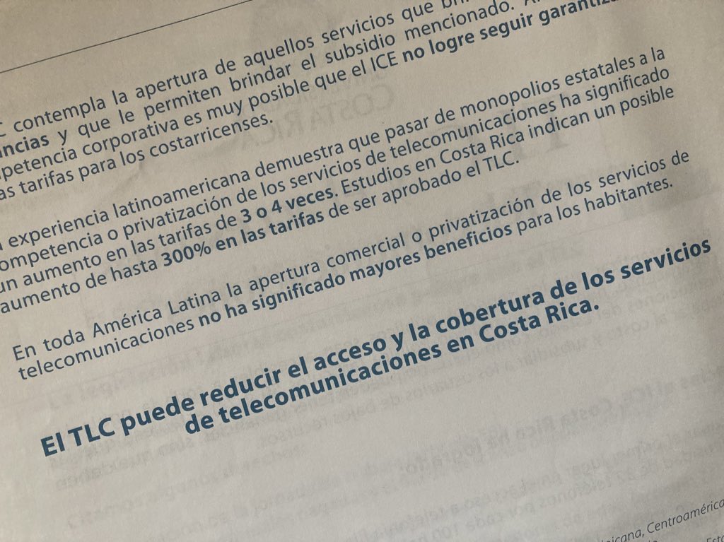 Adrnfp's tweet photo. @MonumentalCR Lo que la UCR decía del TLC: https://t.co/n3o2YlQLsq