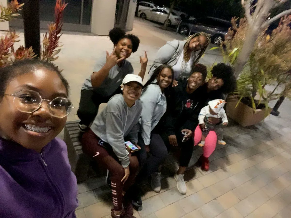 It is "Terrific Tuesday" and I am still working on myself. I finally love working out. For those who know me, have heard me say many times "I was allergic to the gym". 😂🤣😂🤣 My crew has my back. See you guys tomorrow night.

- #exercise

-#trapcardio

- #summertime