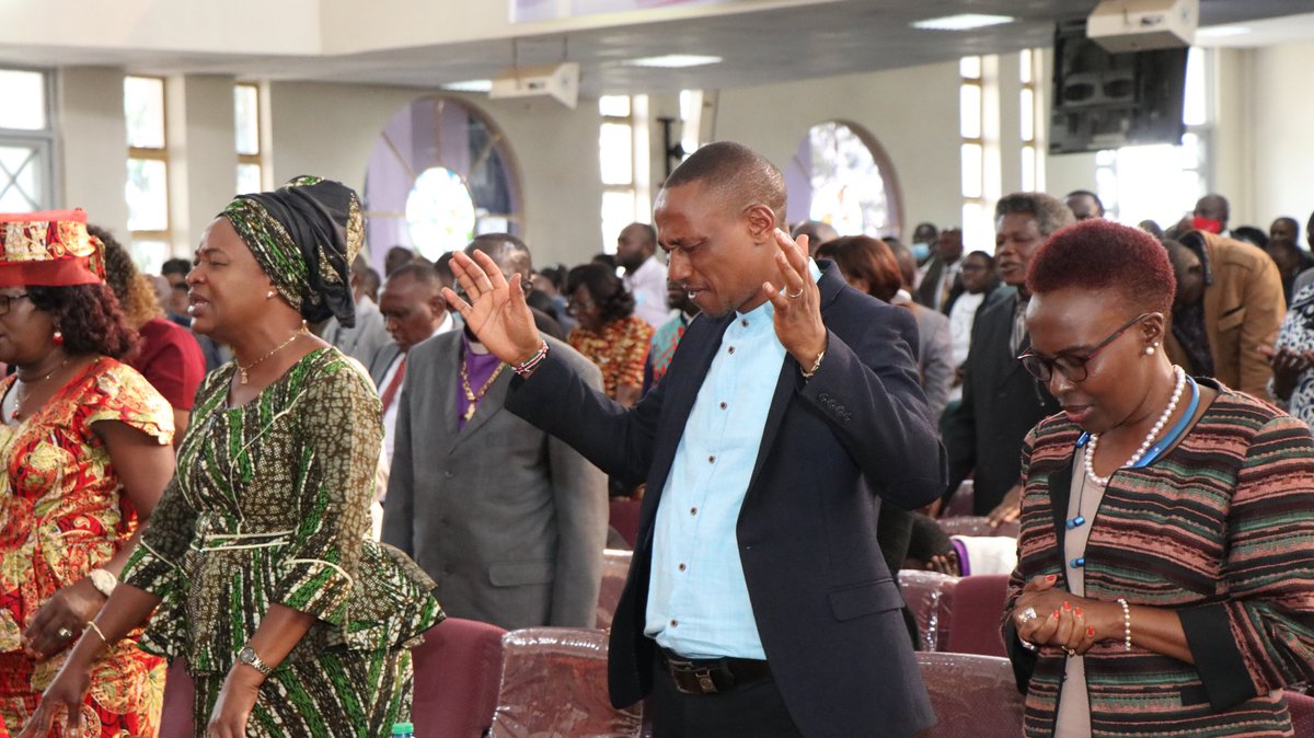 EAK_Kenya_'s tweet photo. We pray that God would defeat the agenda of darkness. Our God reigneth! Our God liveth!

#thekenyawewant 
@HopeTV_KE @focuskenya https://t.co/VUtAymAjtD