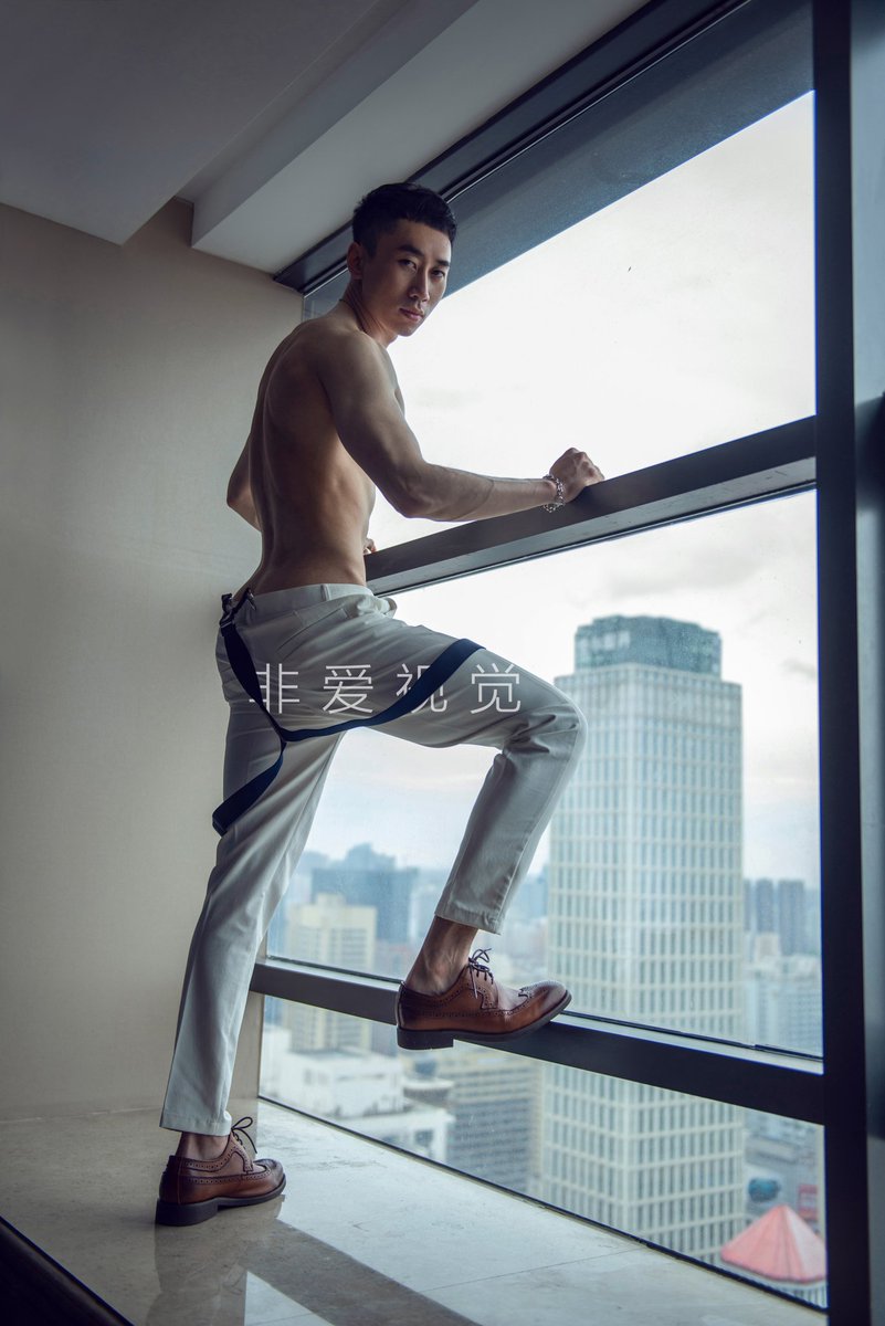 非爱视觉（空降约拍） tweet media