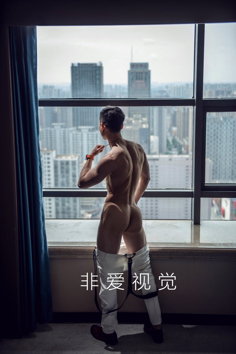 非爱视觉（空降约拍） tweet media