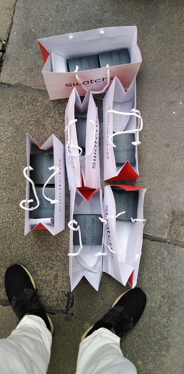 KB__2007's tweet image. 🤑