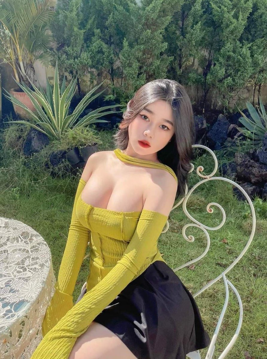 Diemmy1888's tweet photo. Tạo vẻ ngây ngô ai ngờ ngố thật https://t.co/WCWYa9UAf8