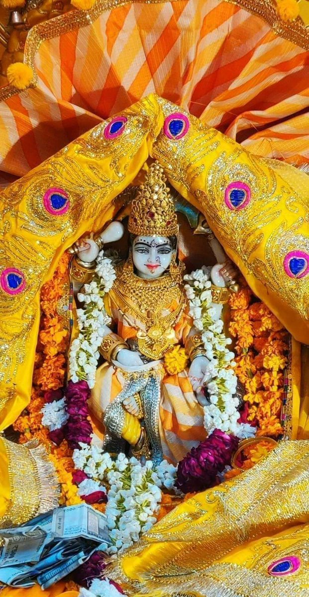 baglamukhipuja's tweet photo. माँ बगलामुखी आप सभी पर अपनी कृपा और आशीर्वाद बनाए रखें। जय माँ बगलामुखी। https://t.co/vztFX8bBzT