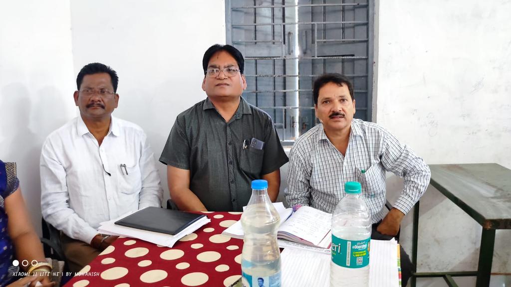VidhuMr's tweet photo. मेरा वर्तमान नया स्कूल स्वामी आत्मानंद अंग्रेजी माध्यम  तोकापाल विद्यार्थी चयन प्रक्रिया की प्रमुख तस्वीरें https://t.co/hJFW4xSOH3
