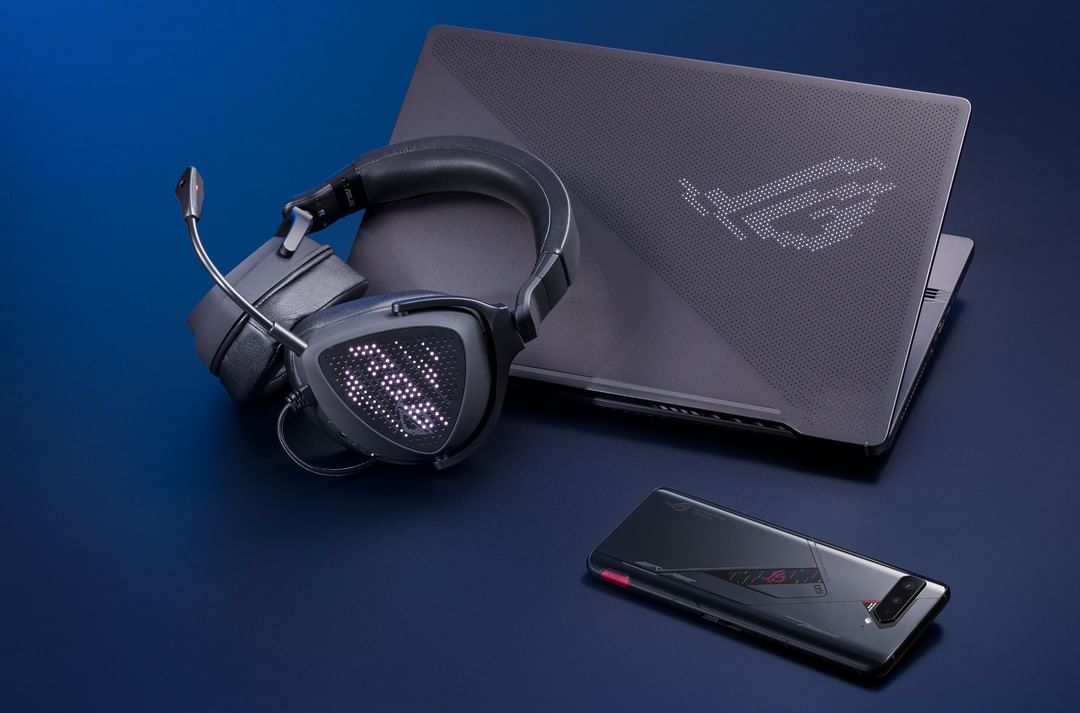 ASUSbyMacMan's tweet photo. Con Animate Matrix puedes personalizar tus productos ROG. 🤩
➡️ https://t.co/CyyCbdvya9
#Anime #Matrix #AnimeMatrix #ROG #Asus #AsusStore #MacMan #Barcelona #Tienda #Informatica #Tecnologia https://t.co/3ALLfEWQQj