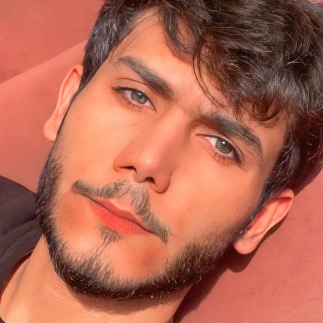 u7hs6's tweet photo. #صورة_ملف_شخصي_جديدة https://t.co/2Pg13iLBhP