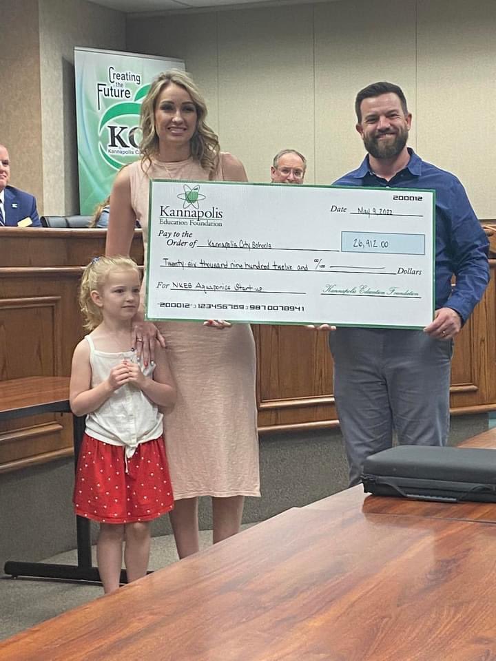 NKannElem's tweet photo. Shout out to the Kannapolis Education Foundation for their donation to North Kannapolis’ aquaponics program! https://t.co/ARP2TNSmuu