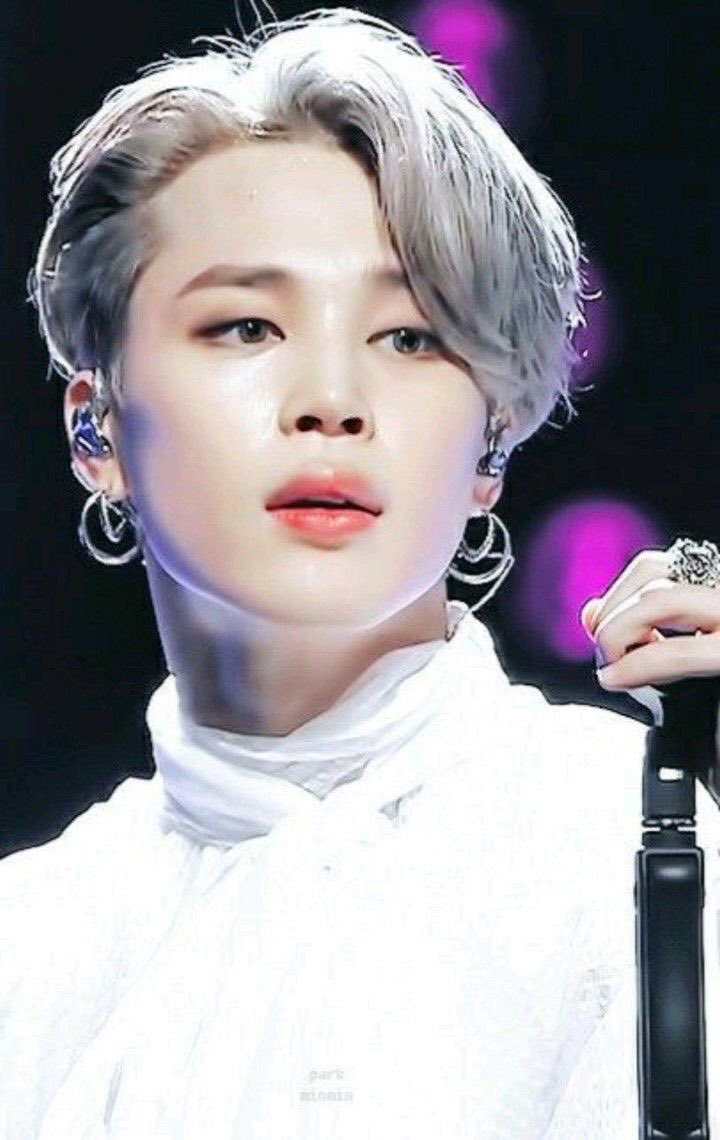 SwagDeysi13's tweet photo. La  historia detrás Zero O' Clock. Un hilo para Baby Army.
  @BTS_twt https://t.co/Q4hY24cG86
