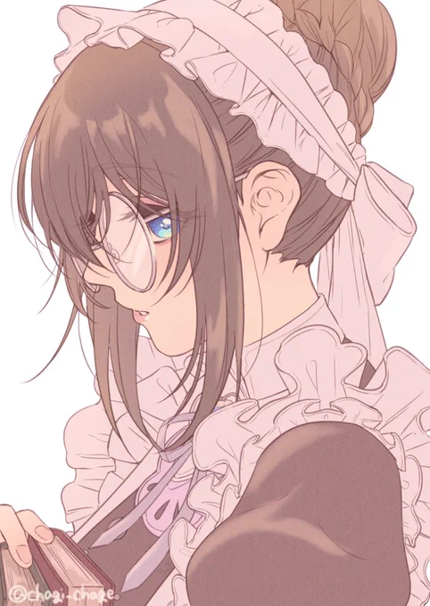 あの眼鏡の物静かなメイドさん、よく見ると瞳がすごく綺麗なんだって、
#メイドの日  #鷺沢文香 