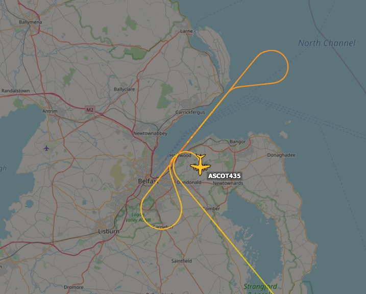TheSnoopySnoop's tweet photo. #ASCOT435 π¬π§
RAF A400M Atlas #43C5DF ZM405
Taking in some nice Belfast City Airport views doing T&Gβs this afternoon
#haveglass #AvGeek #milair #planespotting https://t.co/aFJuyYbaHY