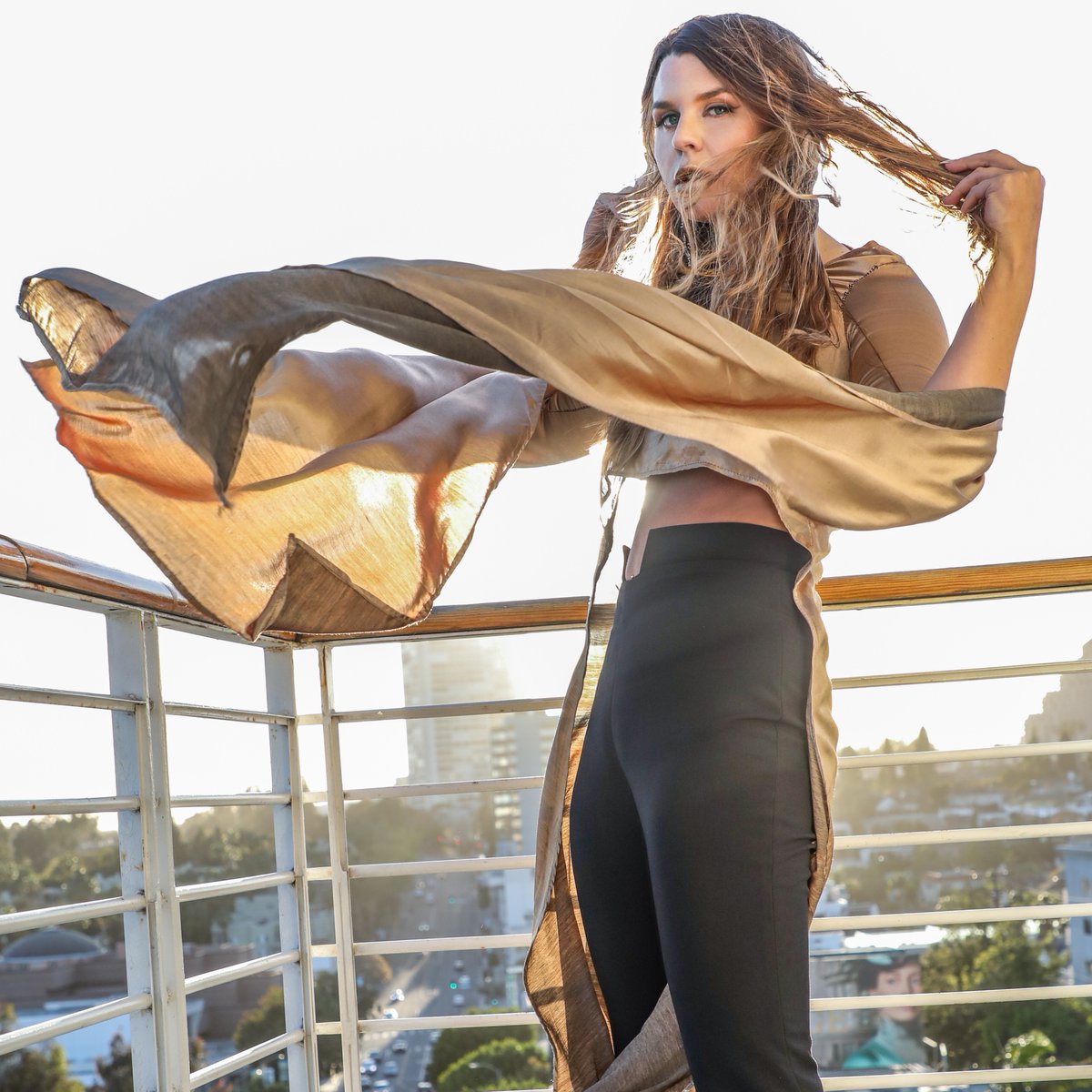 Muze_FM's tweet image. #Interview: #alternativesinger @Madeline_Rosene’s #musicvideo for latest single ‘Everday Existential Crisis’ is an engaging spectacle lyrically and visually
bit.ly/3sqDbcU