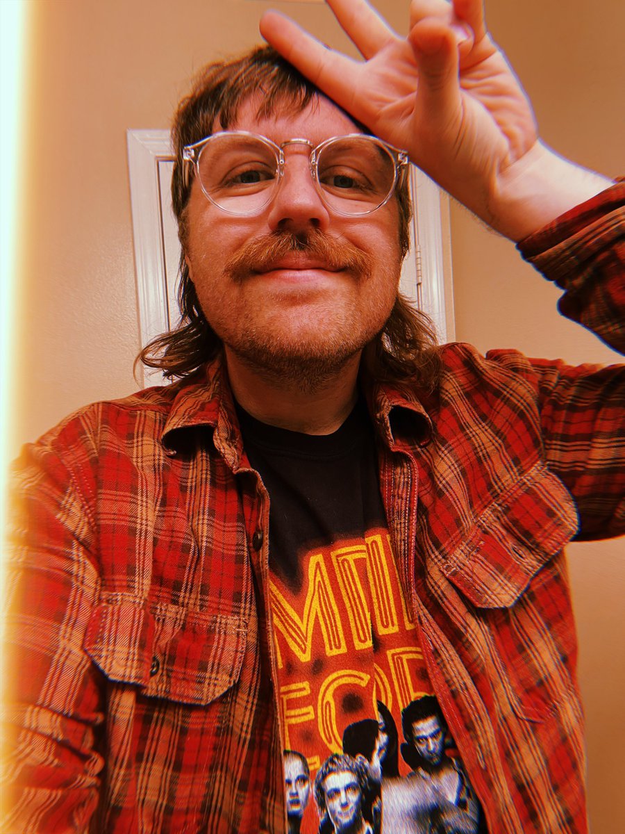 last week of my mullet 😭