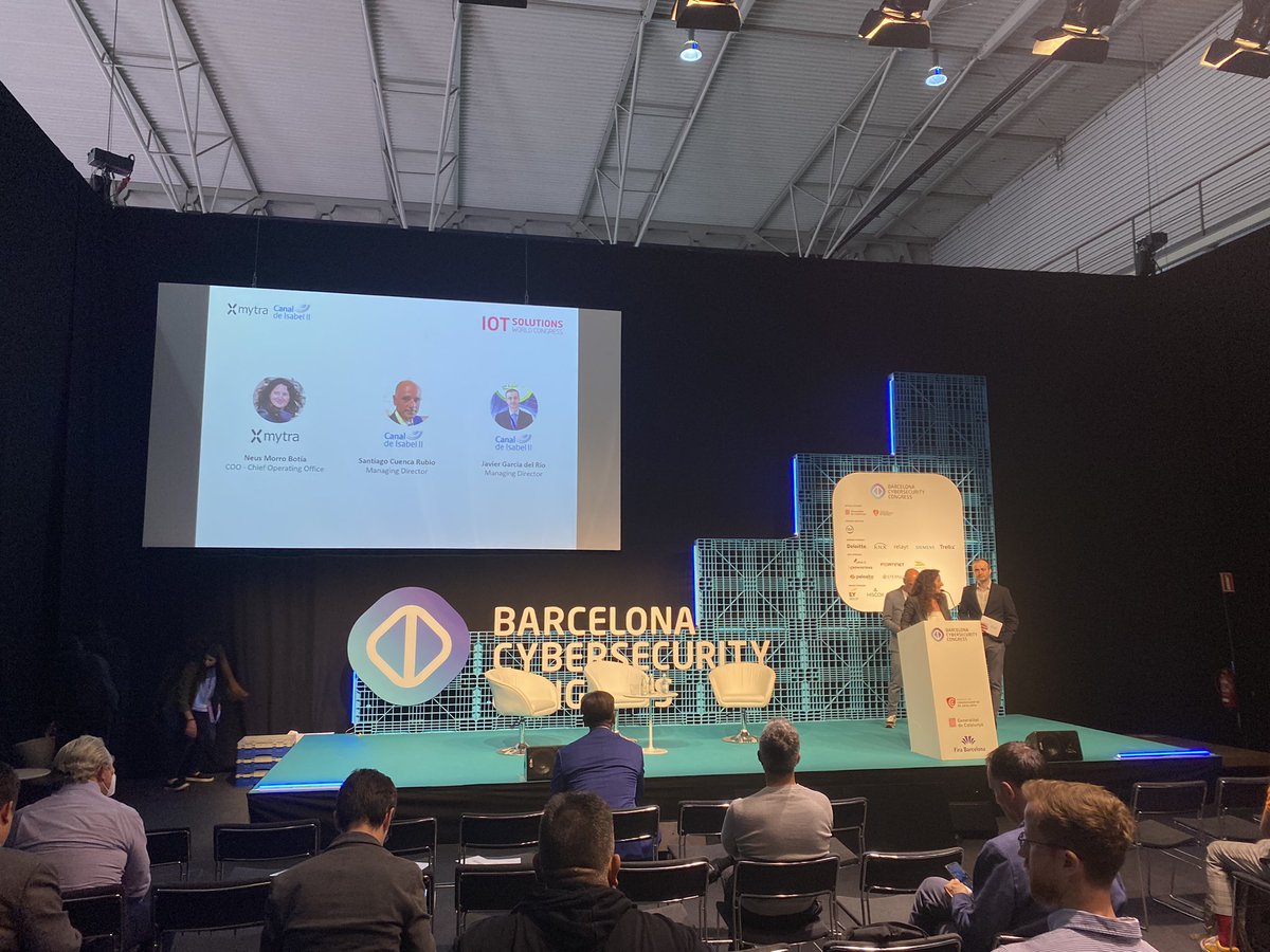 Mytra_Control's tweet photo. Nuestra COO, Neus Morro, comienza ahora su conferencia sobre sistemas de #monitorización #industrial aplicando técnicas de #ciberseguridad en el #BCNCYBERCON22 #IOTWC22 https://t.co/1jKNnFPJ9B