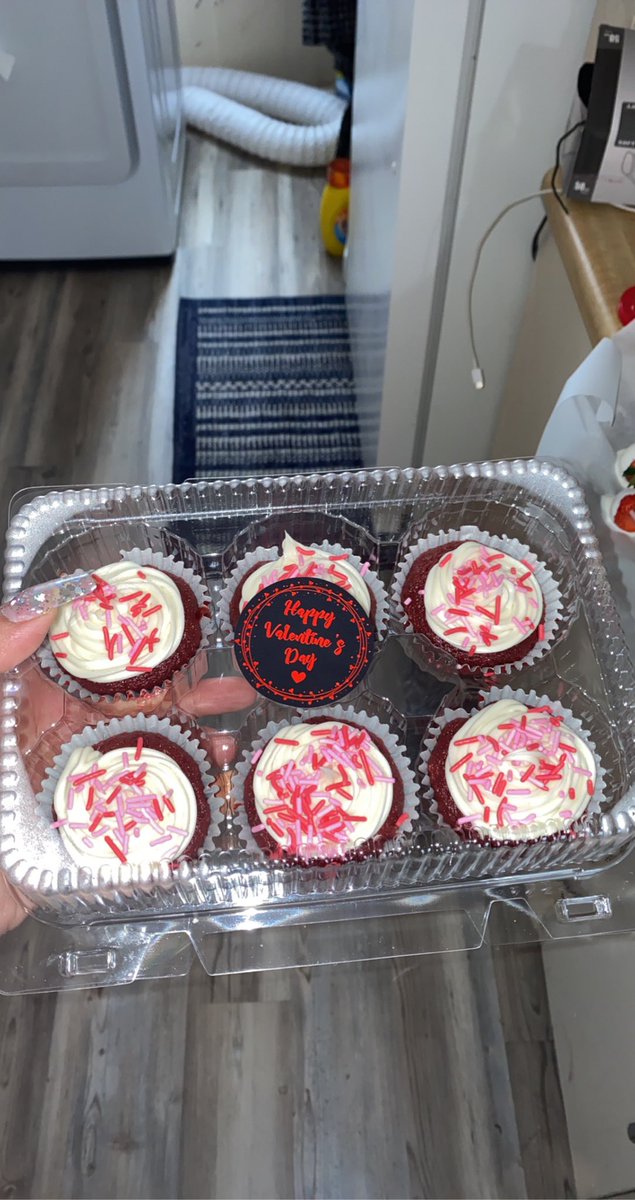 _marcheeeee's tweet photo. Been Baking For Awhile And I Really Want To Make A Business Out Of It🥰 https://t.co/Mdloe5xc3I
